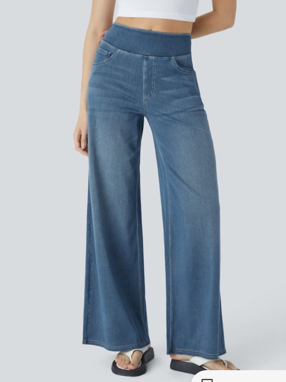 Halara flex high waisted Wide Leg Pull-On Jeans - Blue NEW with tag M